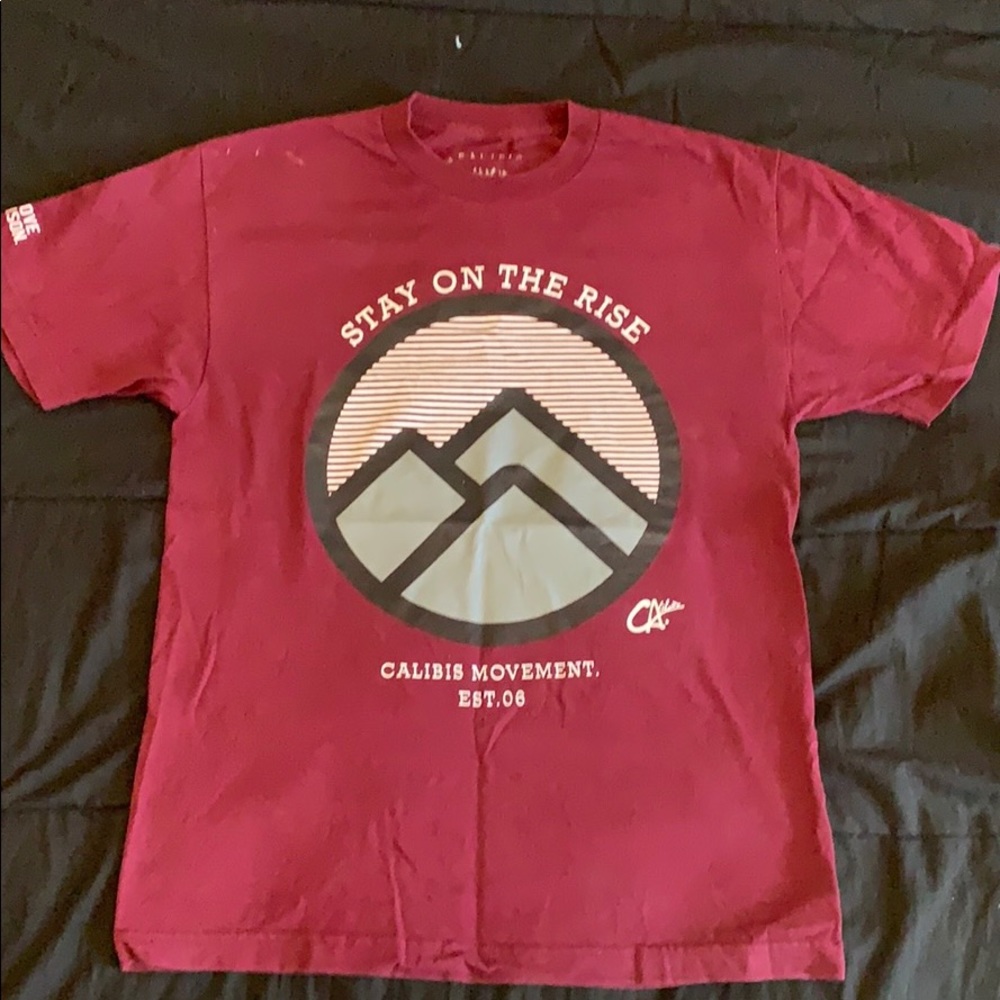 Calibis burgundy shirt